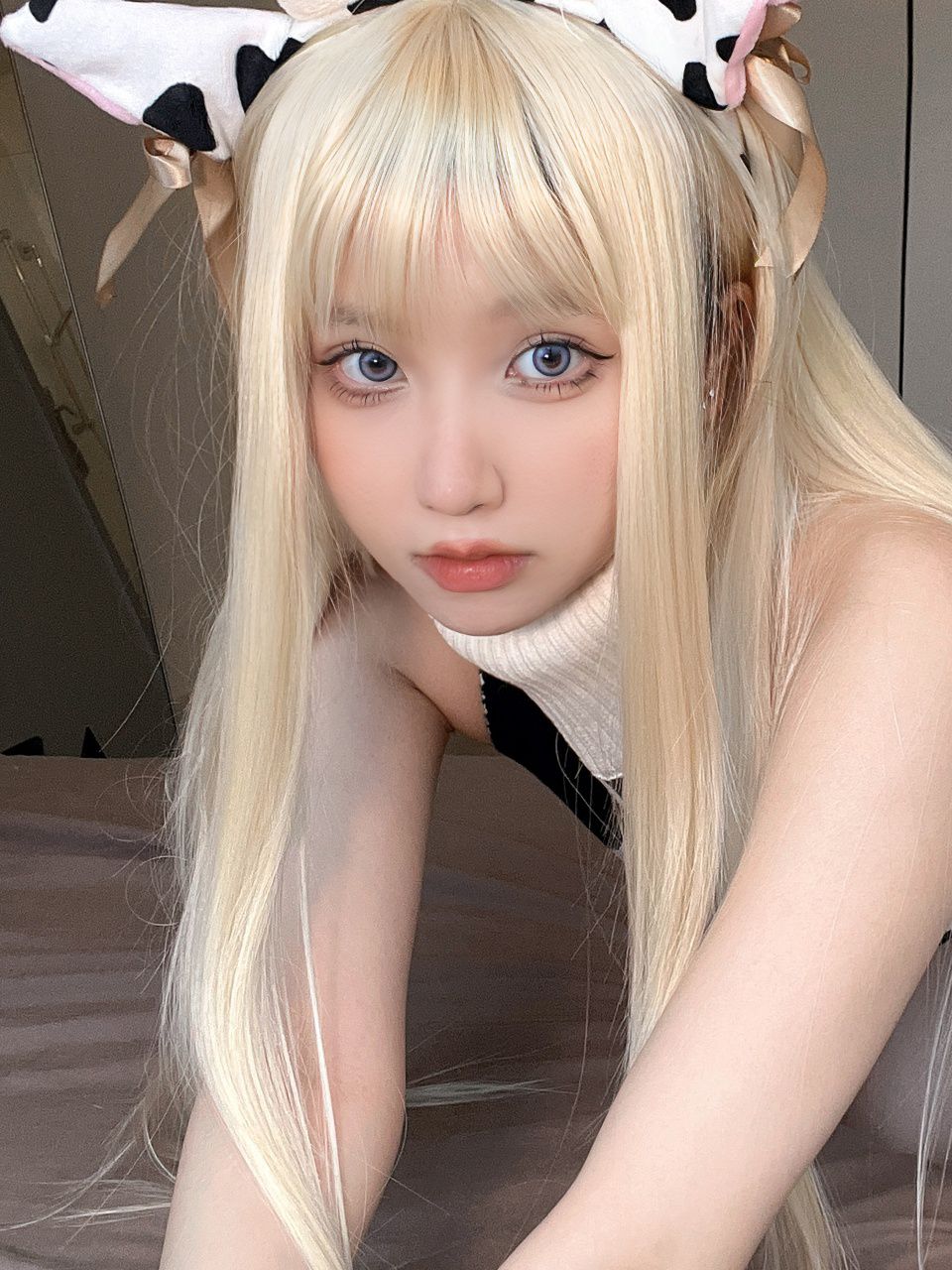 「果咩酱w」图集 – 小奶牛