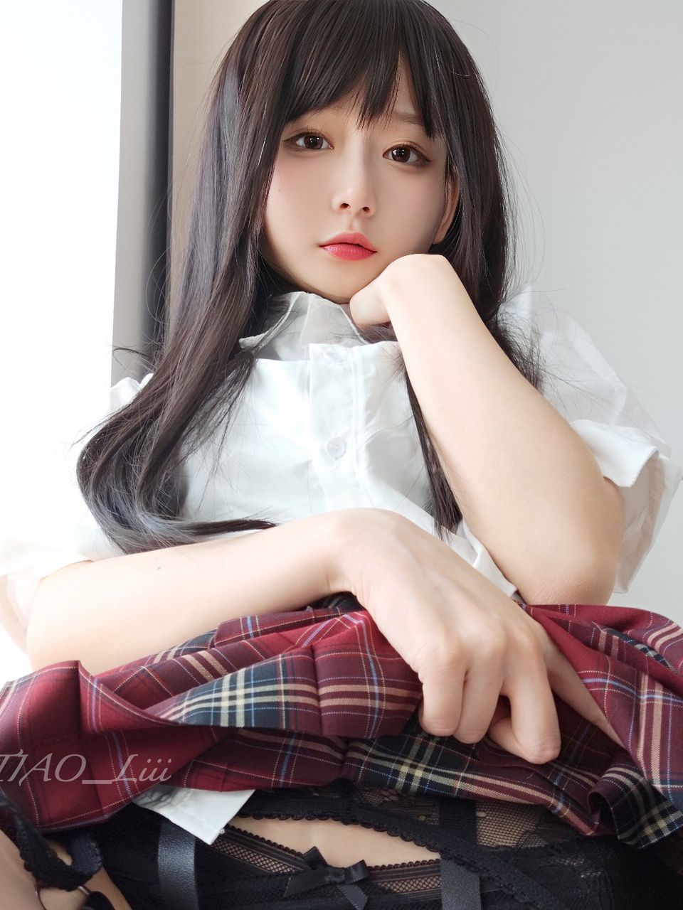 「迷之呆梨」图包 – 先輩の秘密