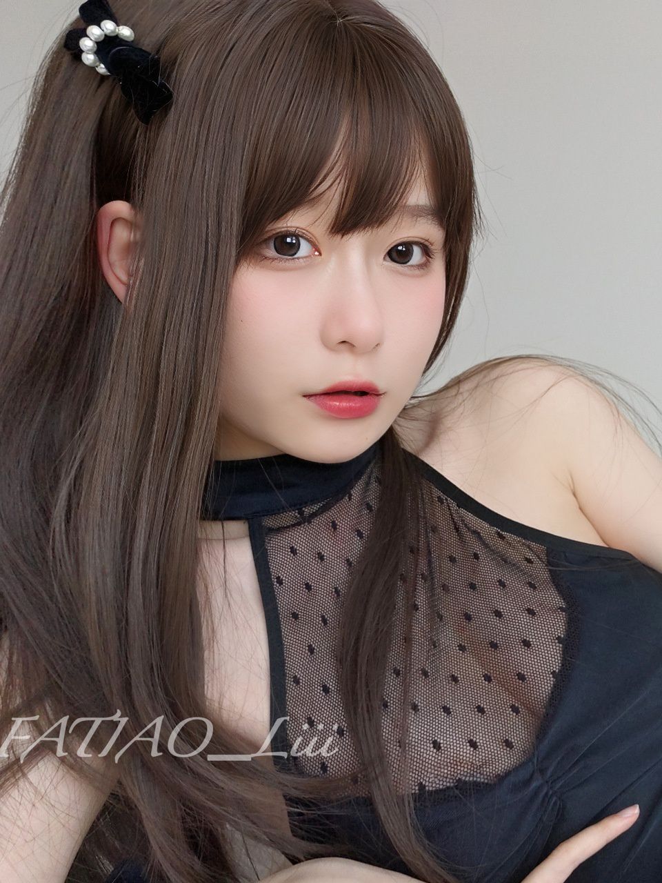 「网红正妹」迷之呆梨 – fantia07月订阅