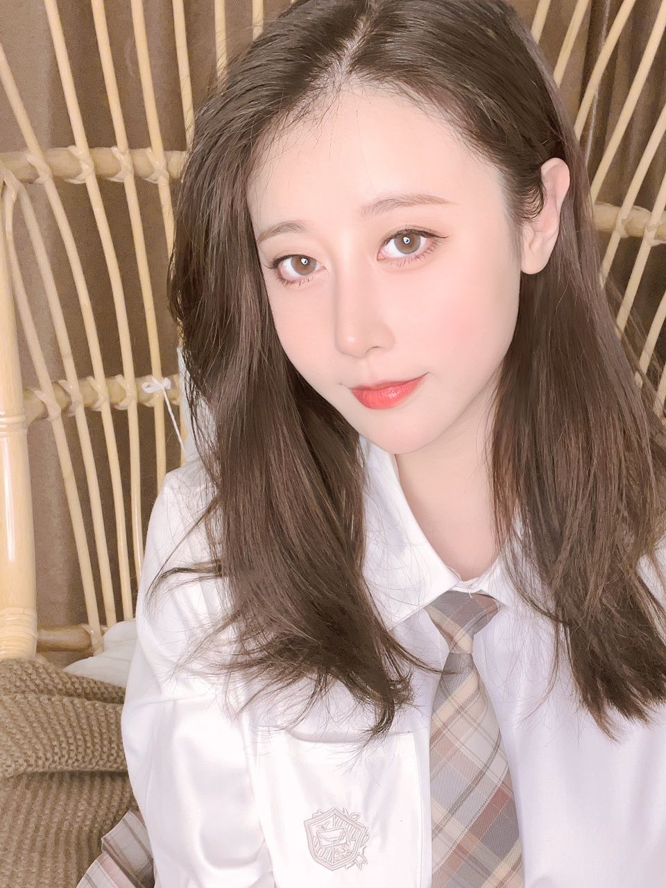 「奈汐酱nice」34号自拍本 – JK