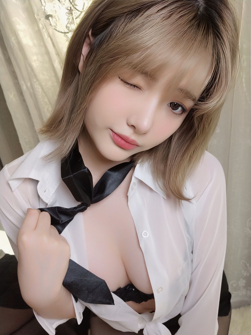 「雯妹不讲道理」520特辑豪华版 – 白衬衫