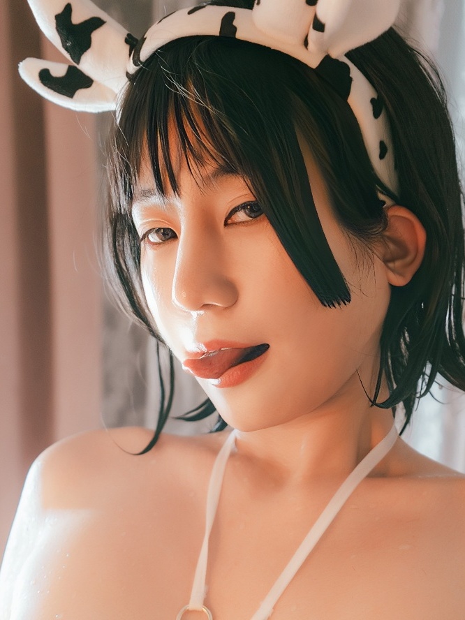 「星澜是澜澜叫澜妹呀」图包 – 乳牛女仆