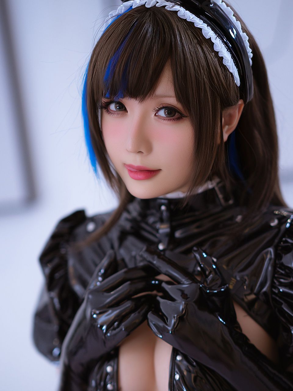 「动漫博主」星之迟迟写真 – 兔兔女仆