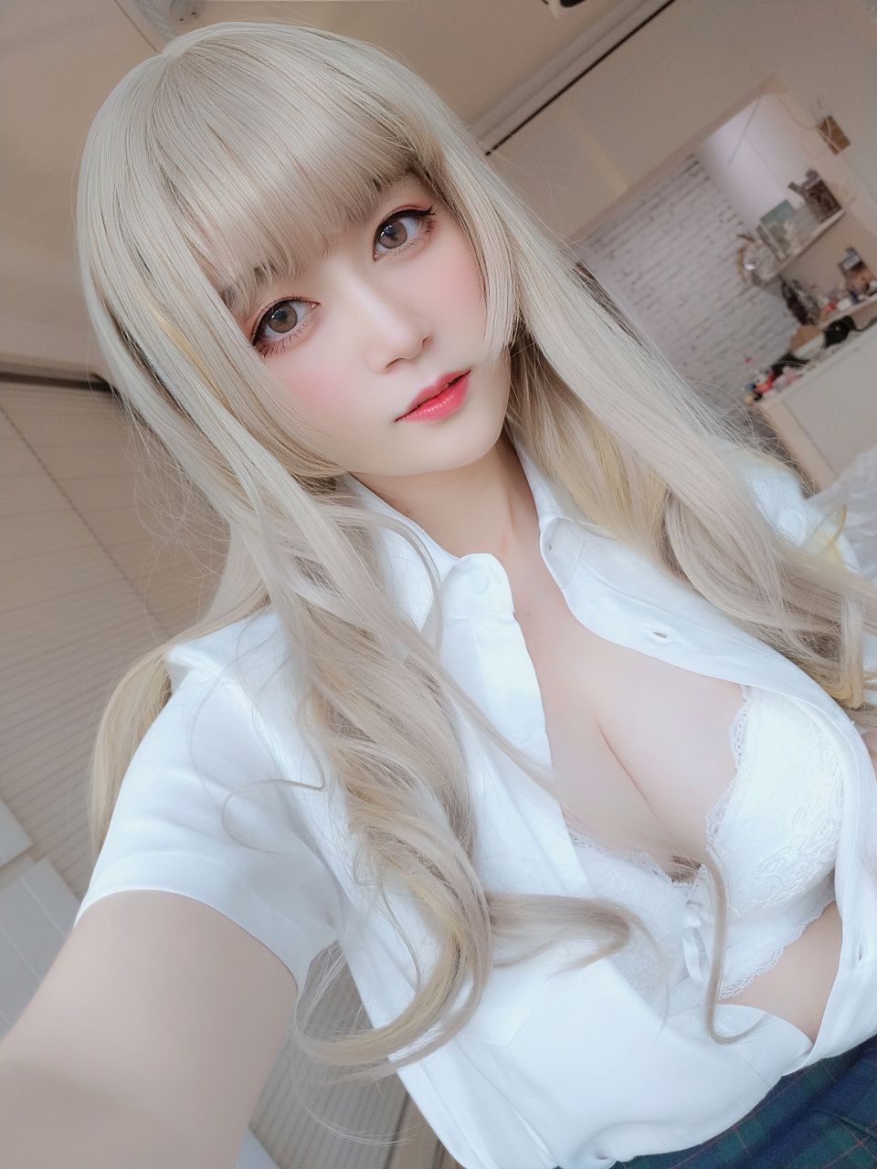  白银81 NO.059 灰色空间