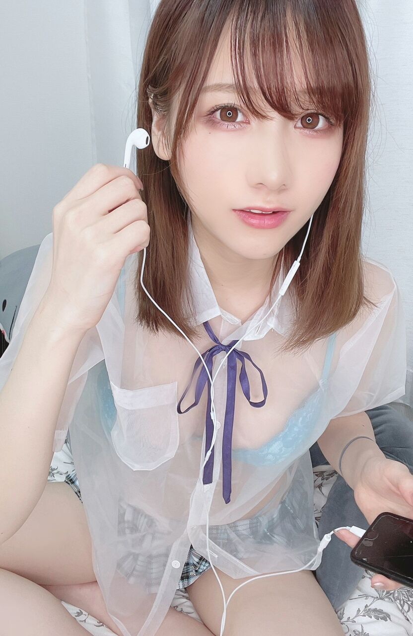 【けんけん】猛暑用に涼しくなった夏服_夏制服