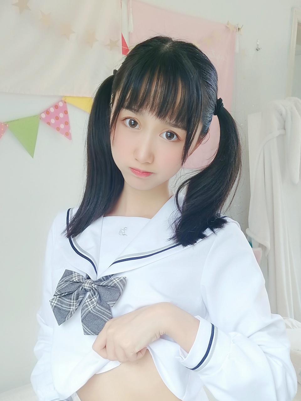  木绵绵OwO 灰格子jk