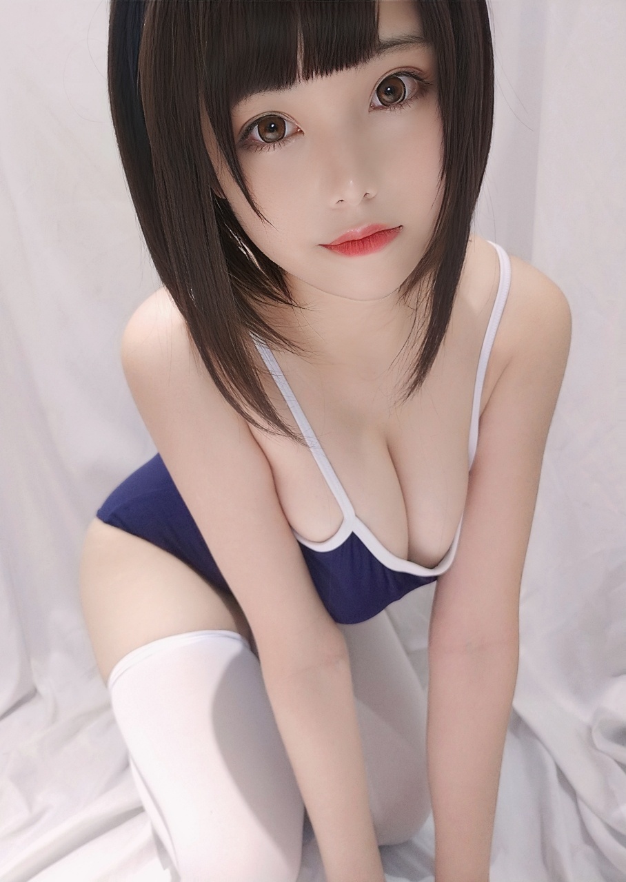  蜜汁猫裘 jk少女死库水 